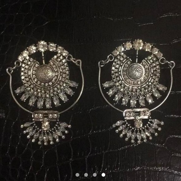 NEW CRYSTAL STATEMENT SWAROVSKI SILVER HOOP EARRINGS - Picture 3 of 3